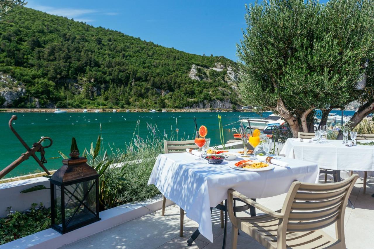 ホテル Bogo-Galijun Mokošica エクステリア 写真